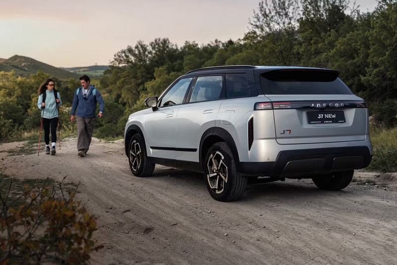 Jaecoo J7 нового модельного года стартует в России: кроссовер стал доступнее
