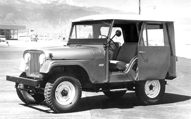 Jeep Wrangler получил новую спецверсию с олдскульным дизайном