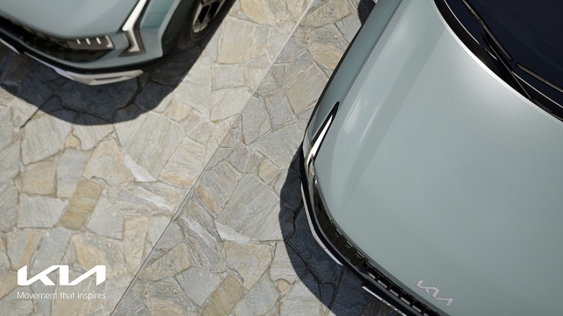 Kia Seltos второго поколения готовится к дебюту: первые тизеры