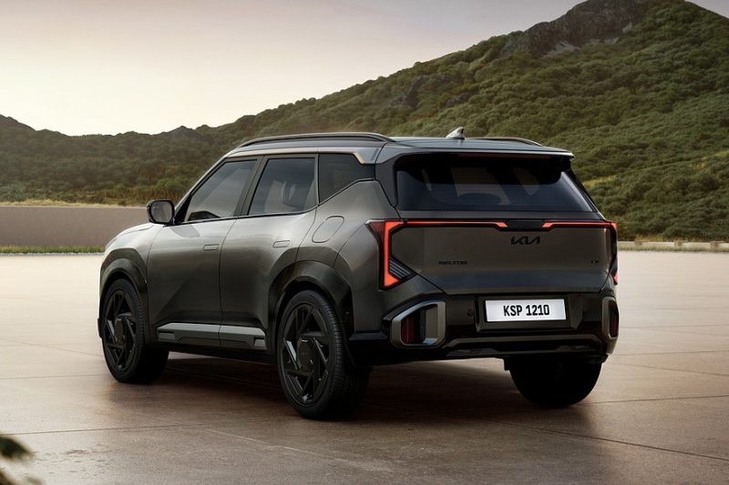 Кроссовер Kia Seltos нового поколения: больше и агрессивнее, есть гибрид и дизель