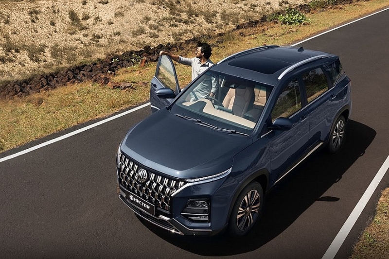 Обновлён кроссовер MG Hector, брат Chevrolet Captiva: пока без дизеля