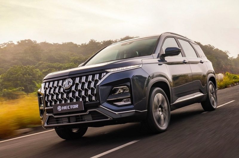Обновлён кроссовер MG Hector, брат Chevrolet Captiva: пока без дизеля