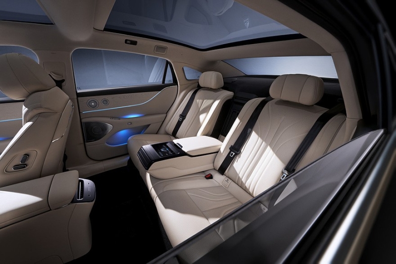 Полноприводный седан Voyah Passion L готов к старту продаж