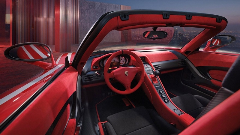 Porsche &laquo;обнулила&raquo; 20-летний суперкар Carrera GT и снабдила его ле-мановской ливреей