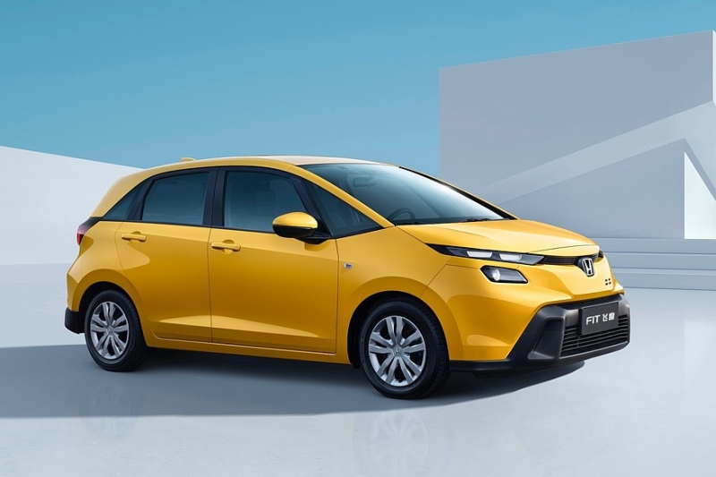 Компакт Honda Fit пережил рестайлинг: не то напоследок, не то маркетинговый ход