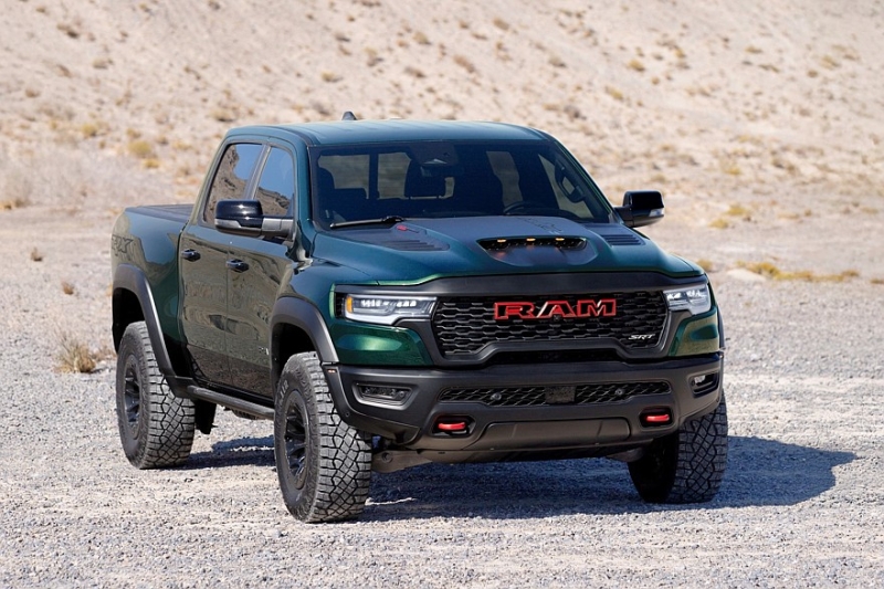 Масл-трак Ram 1500 SRT TRX вернулся: мощнее, быстрее и богаче предшественника