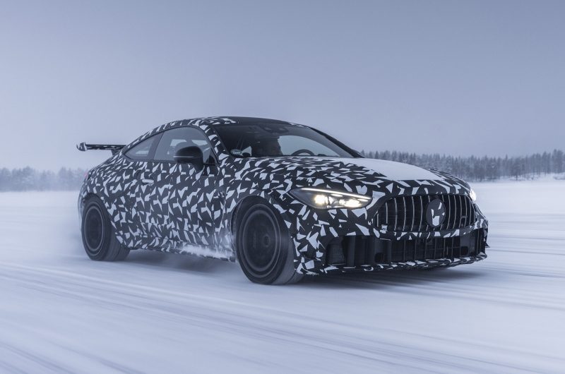 Mercedes-AMG готовит лимитированную серию купе CLE с двигателем V8