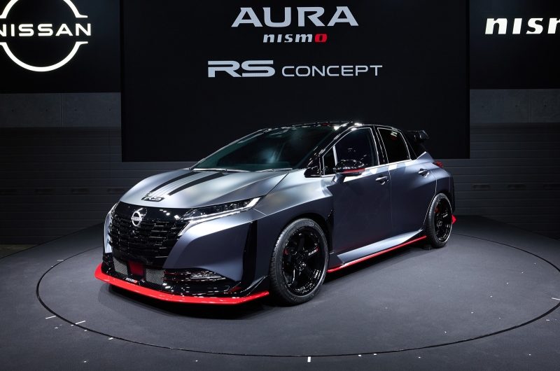 Nissan готовит новый хот-хэтч: представлен концепт Aura Nismo RS