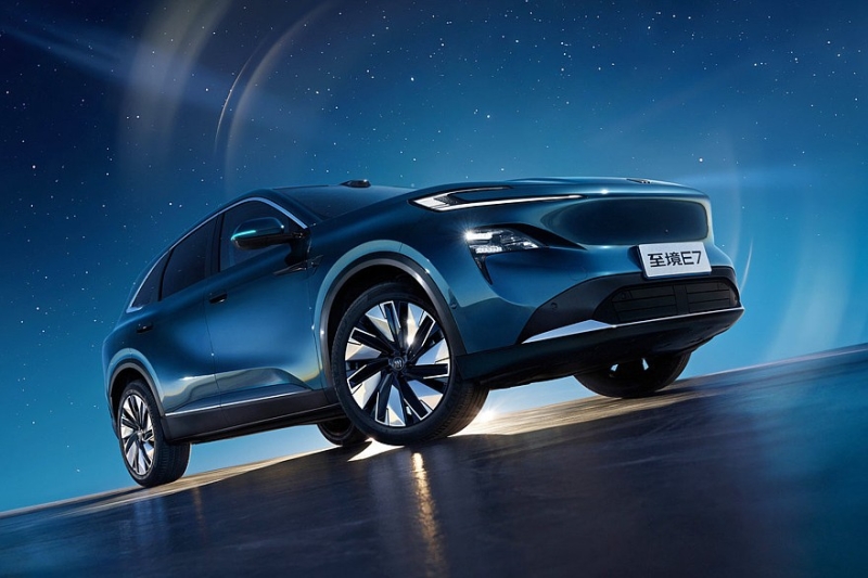 Новый кроссовер Buick Electra E7 показался на свежих кадрах