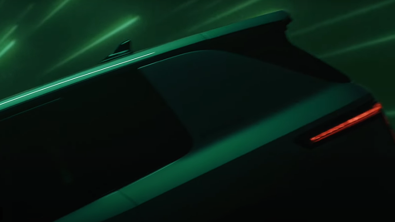 Skoda анонсировала новый семиместный кроссовер, который получил имя Peaq