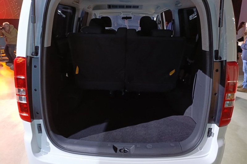 Sollers объявил о старте приёма предзаказов на пассажирский вэн SF1, цена известна