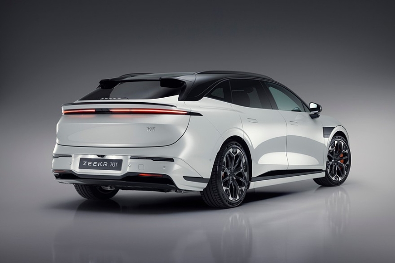 Универсал Zeekr 7GT для Европы: урезанный список оснащения, задний или полный привод