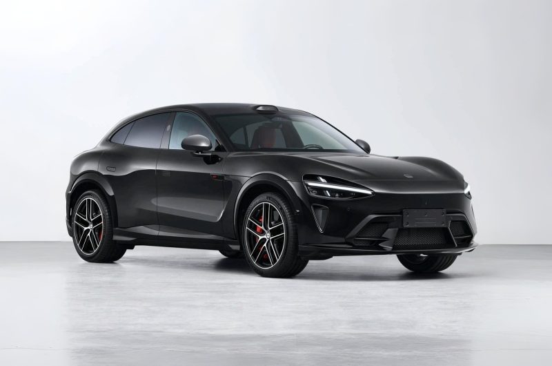 1000-сильный спортивный кроссовер Xiaomi YU7 GT готовится к премьере