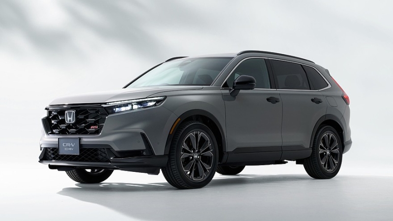 Актуальный кроссовер Honda CR-V наконец-то добрался до домашнего рынка, цены известны