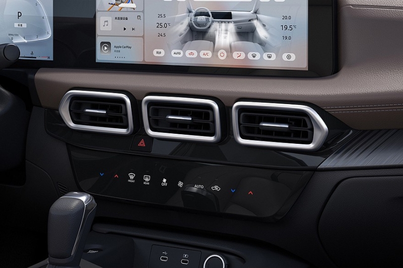 Ещё один новый седан Nissan Sentra: в продаже – наравне с предшественниками