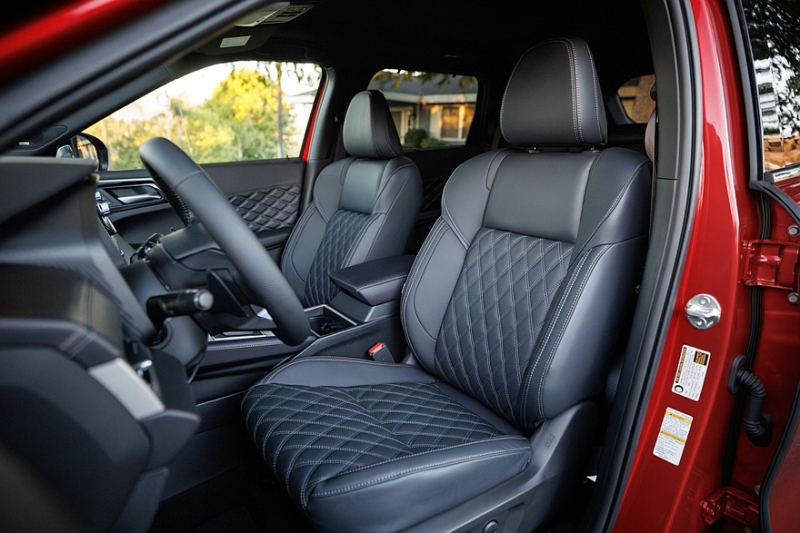 Nissan Rogue PHEV, копия Mitsubishi Outlander, обзавёлся ценником и оказался дороже донора