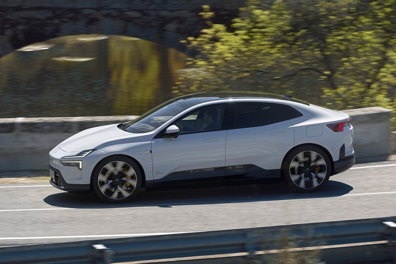 Новинки Polestar: «четвёрка»-универсал , следующее поколение «двойки» и компактный кроссовер