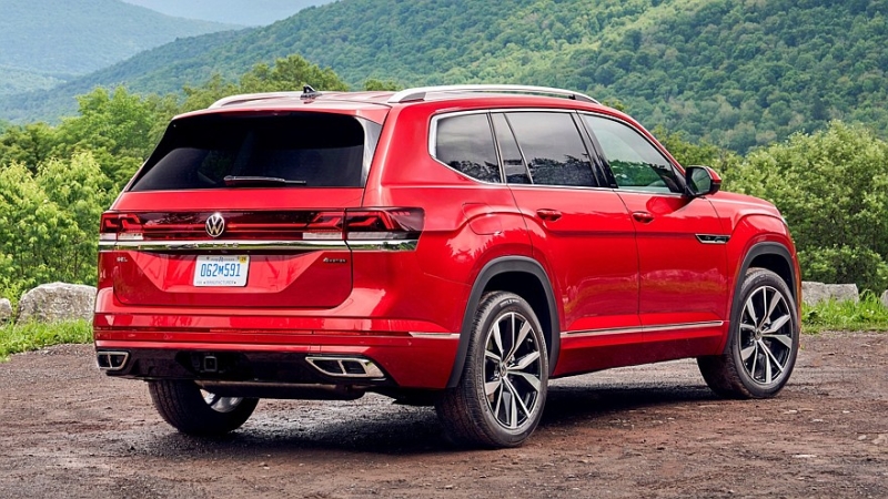 Новый Volkswagen Atlas для США готовится к премьере: есть отличия от «китайца»