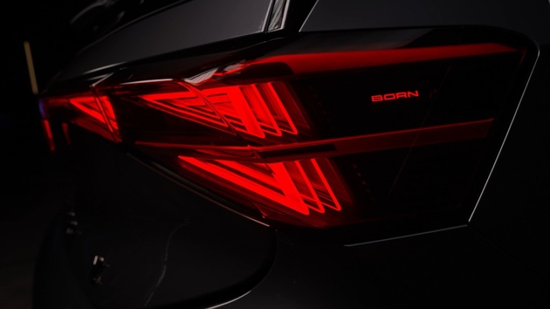 Обновлённый хэтчбек Cupra Born готовится к скорой премьере: первые тизеры