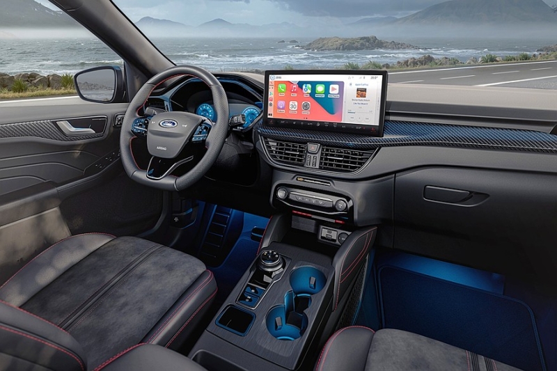 Постаревший Ford Kuga получил пару обновок: автопилот и более мощная &laquo;музыка&raquo;