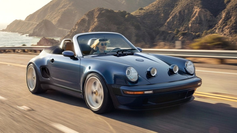 Рестомод Porsche 911 Carrera Cabriolet от Singer: убирающиеся фары и новый откидной верх