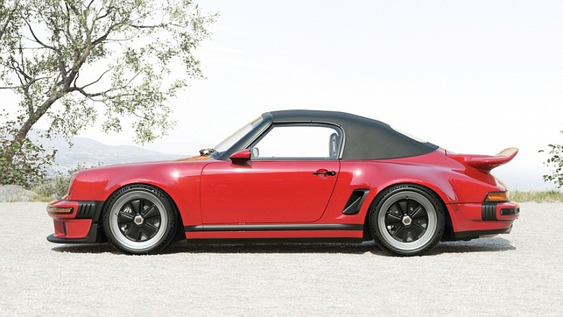 Рестомод Porsche 911 Carrera Cabriolet от Singer: убирающиеся фары и новый откидной верх