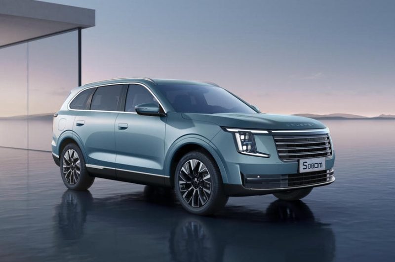 Совсем ещё свежий кроссовер Jetour X70L превратился в Soueast S08