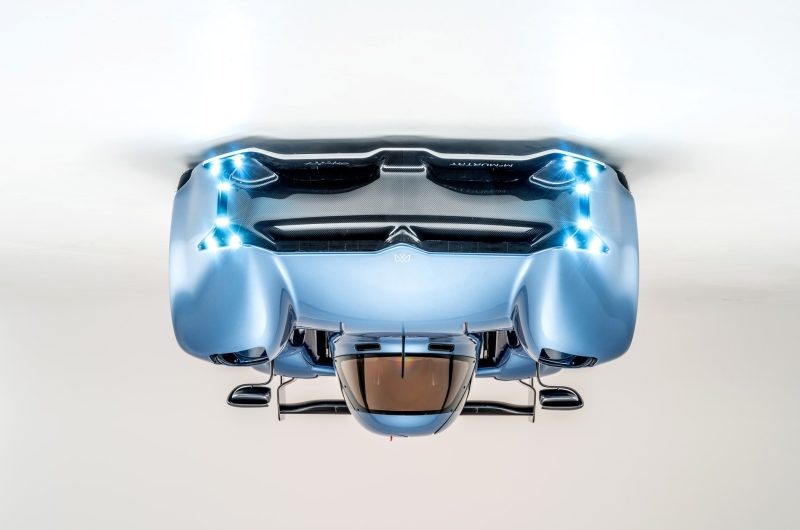 Способный ездить по потолку британский суперкар McMurtry Speirling готов к производству