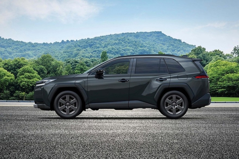 Suzuki Across для Европы сменил поколение: теперь почти стопроцентный клон Toyota RAV4