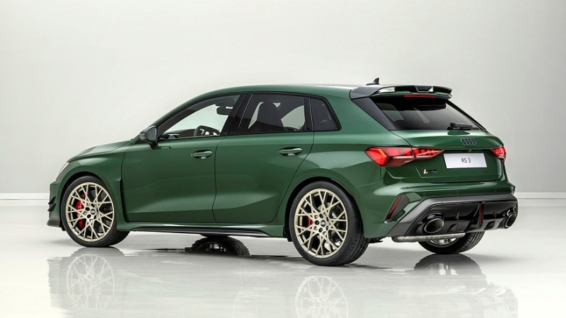 Audi RS 3 competition limited: регулируемая подвеска, новый обвес и большая наценка