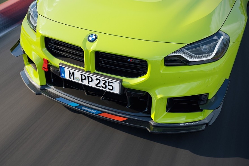 BMW сделала купе M2 ещё круче: трековый пакет и облегчённая выхлопная система