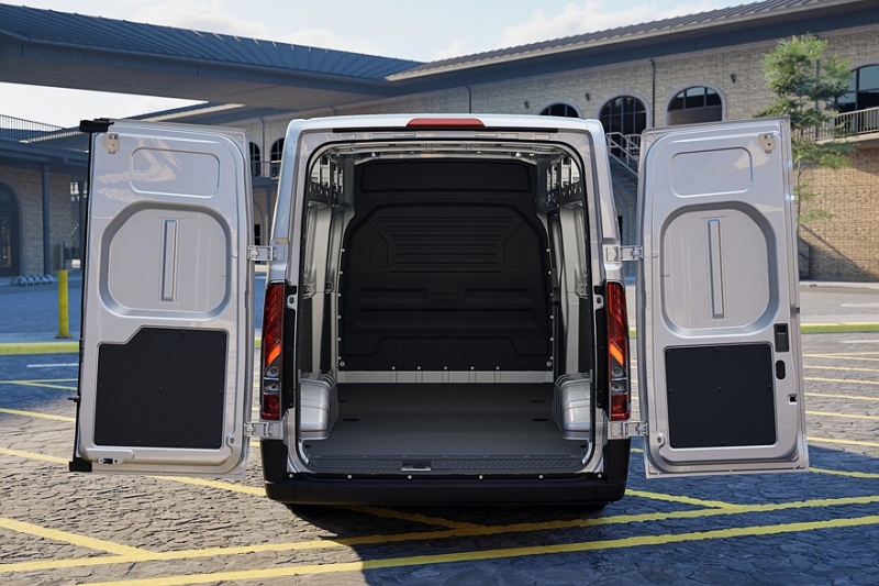 Ford Transit City: перелицованный «китаец» будет покорять Европу низкими ценами