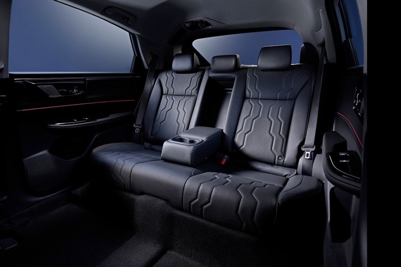 Honda Insight возвращается в Японию: теперь кроссовер, который так и не приняли в Китае