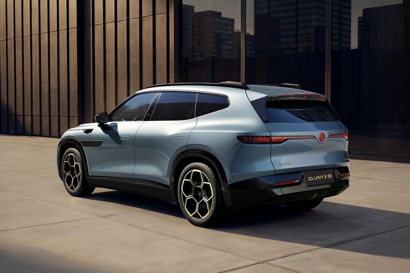 Кроссовер Volkswagen ID.Unyx 08 доступен к заказу: богатое оснащение, есть полный привод