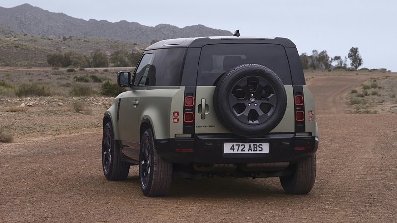 Land Rover готовит Defender Sport: полный привод, меньше Defender 90 и «квадратный» дизайн