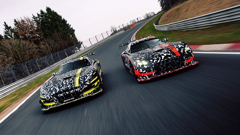 Mercedes-AMG готовит два хардкорных спорткара: трековый GT3 и дорожный GT Black Series