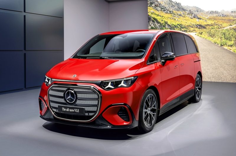 Mercedes-Benz VLE пришёл на смену минивэну V-класса: тяжёлый электролюкс для богатых