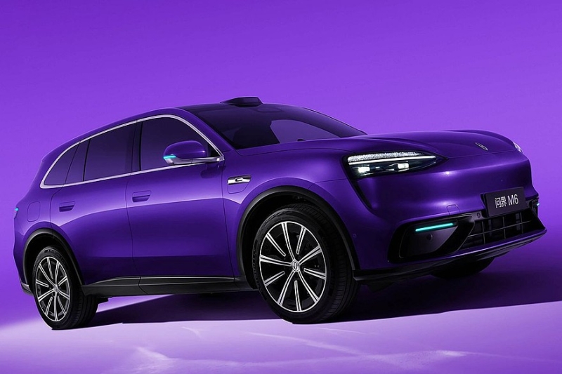 &laquo;Молодёжный&raquo; кроссовер Aito M6 доступен к заказу: куча фишек и полный привод