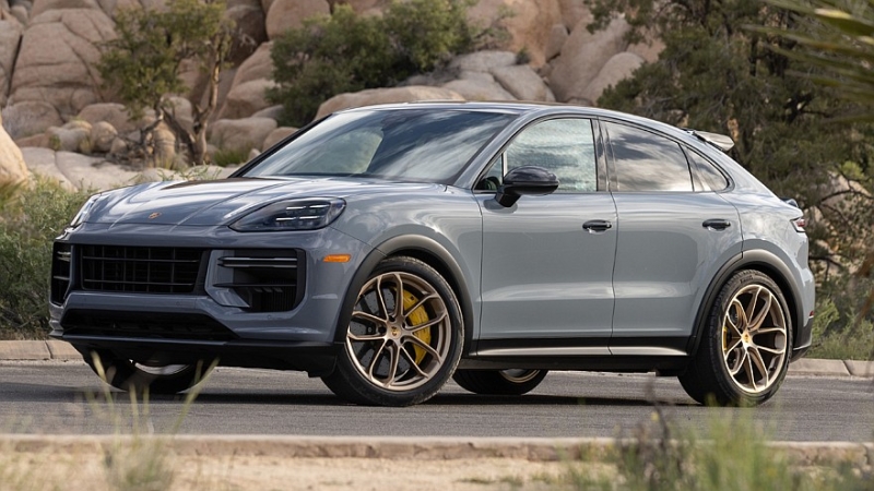 Новый Porsche Cayenne Coupe Turbo GT: первые изображения