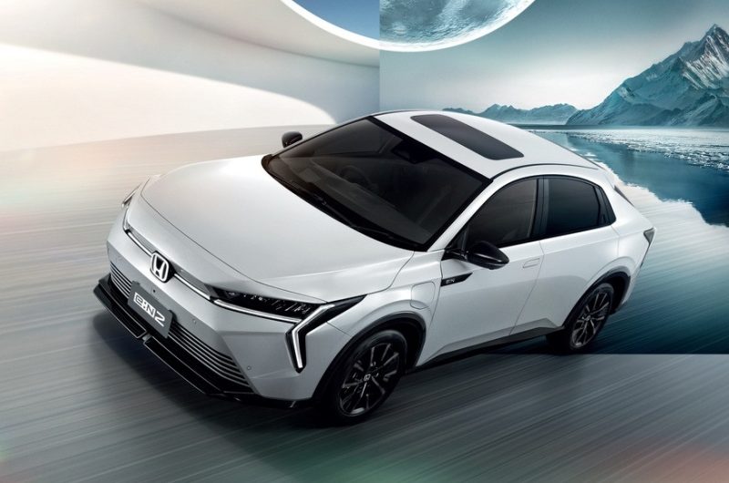 Провалившийся на родине кроссовер Honda e:NS2: новый рынок и снова другое имя