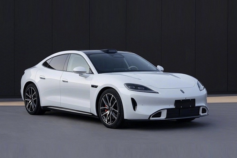 Седан и универсал Shangjie Z7 в стиле Porsche: новые подробности