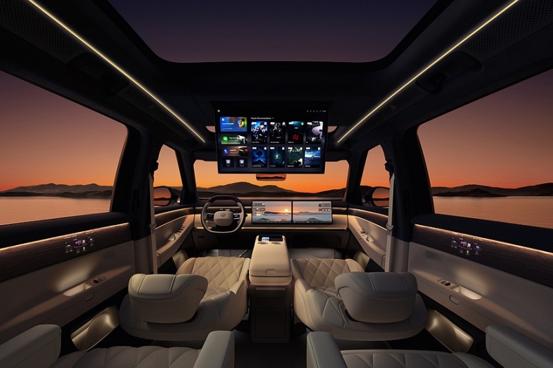 Серийный кроссовер Volkswagen ID.Era 9X: полноценные изображения салона