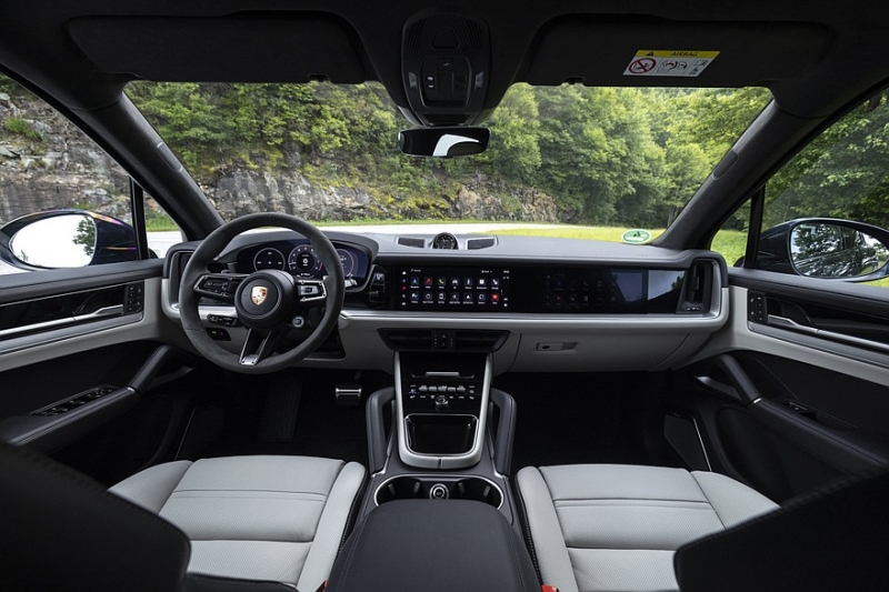 Стало известно, когда на рынок выйдет новый Porsche Cayenne с ДВС