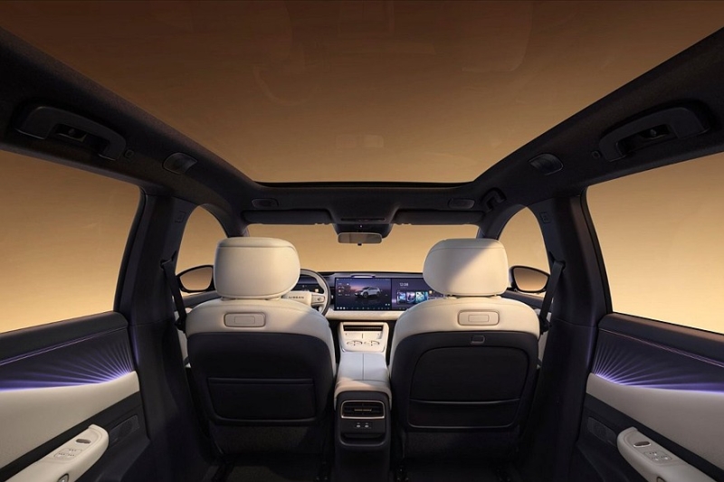 Старт продаж Nissan NX8 уже близко: показан интерьер