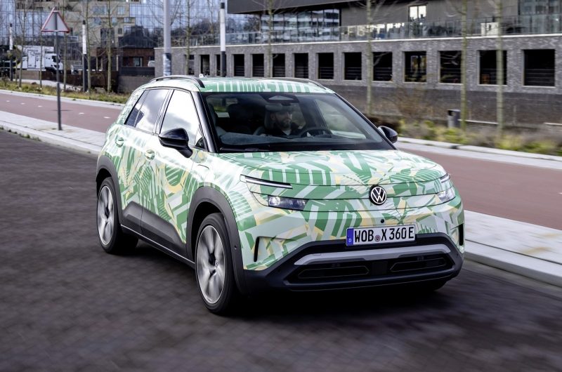 Volkswagen ID. Cross готовится к дебюту: подробности о технике и стартовая цена