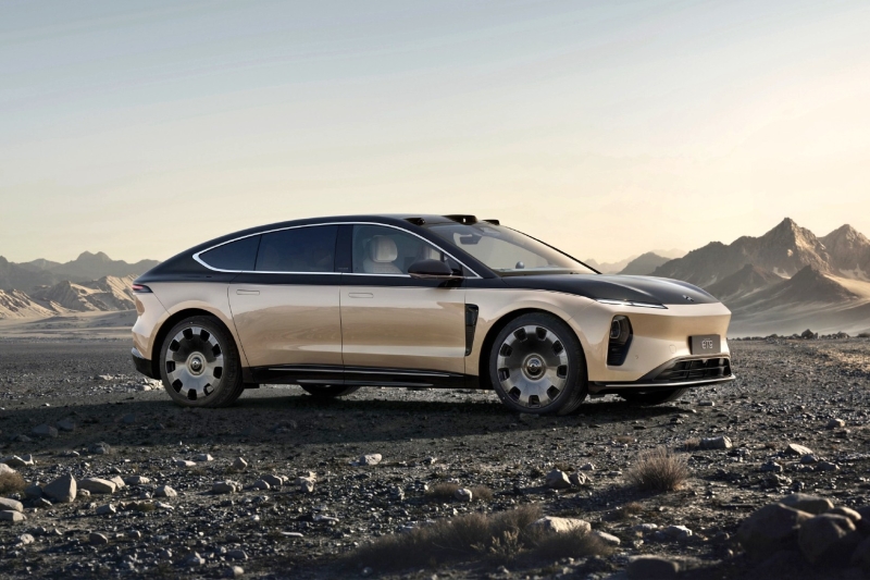 Замахнувшийся на Mercedes-Maybach седан Nio ET9 стал ещё роскошнее