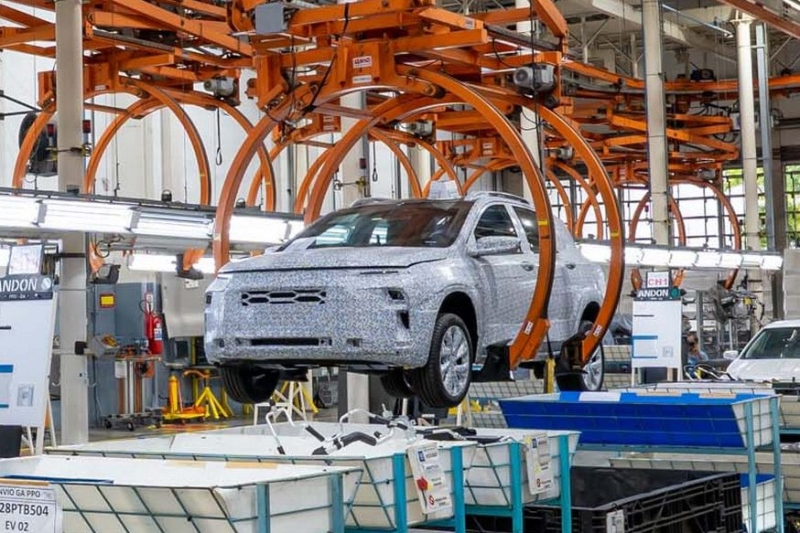 Chevrolet Sonic в виде кроссовера: новые фото и подробности