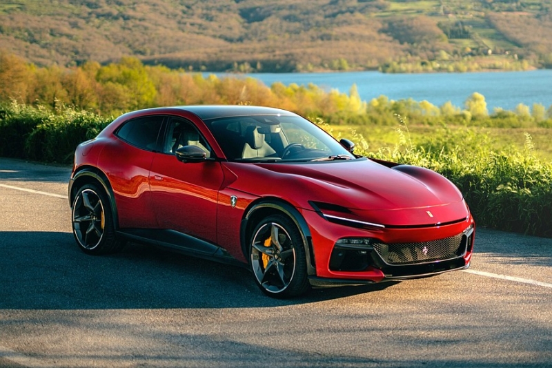 Ferrari Purosangue Handling Speciale: доработанное шасси и более яркий звук V12