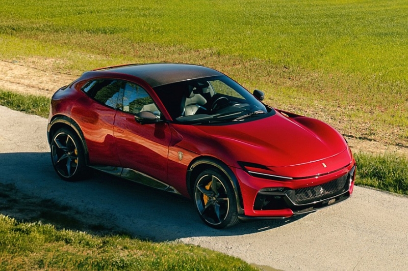 Ferrari Purosangue Handling Speciale: доработанное шасси и более яркий звук V12