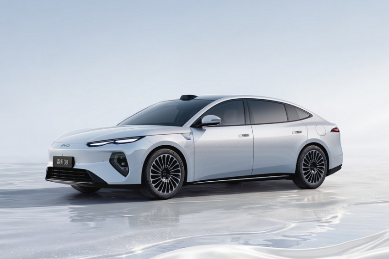 Флагманский седан BYD Seal 08 готовится к старту продаж